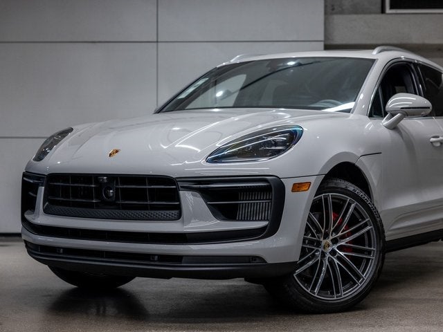 2025 Porsche Macan S