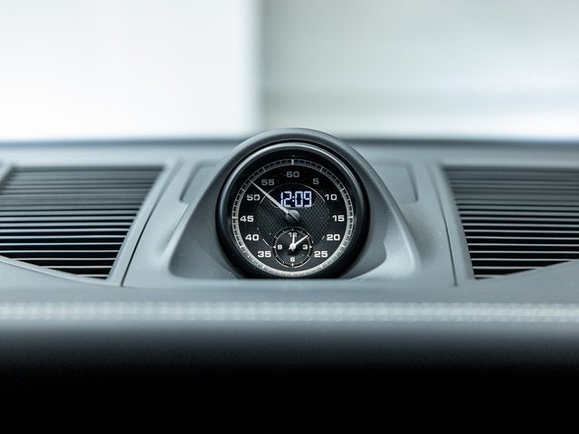 2025 Porsche Macan S