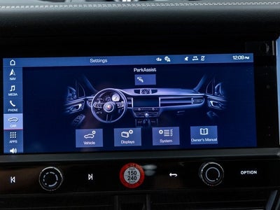 2025 Porsche Macan S