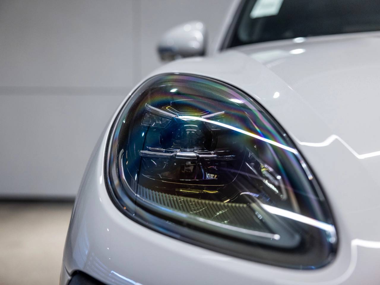 2025 Porsche Macan Macan S