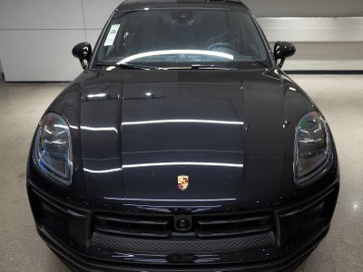 2025 Porsche Macan S