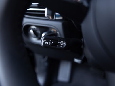 2025 Porsche Macan S