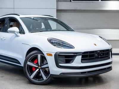 2025 Porsche Macan Macan S
