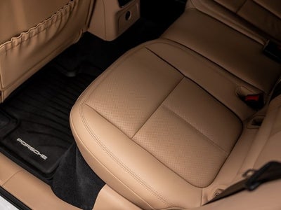 2025 Porsche Macan Macan S