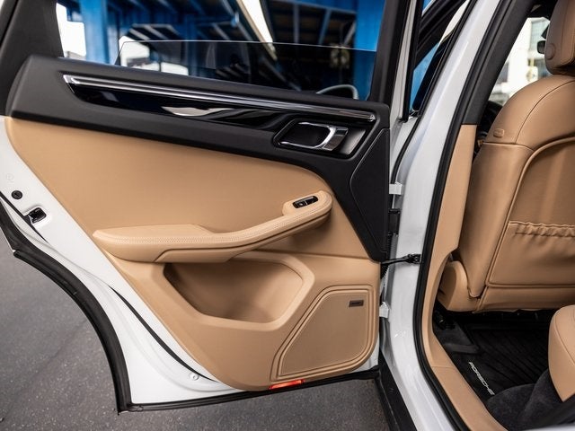 2025 Porsche Macan Macan S