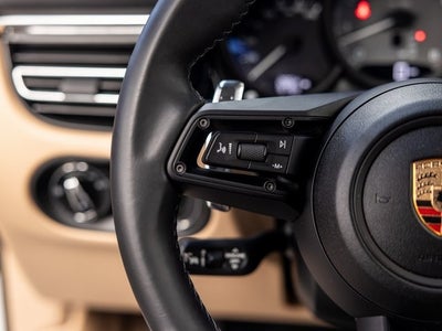 2025 Porsche Macan Macan S