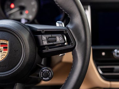 2025 Porsche Macan Macan S