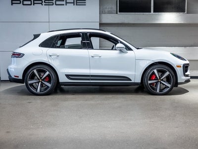 2025 Porsche Macan Macan S