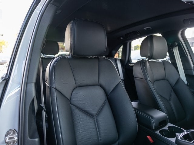 2026 Porsche Macan Macan S