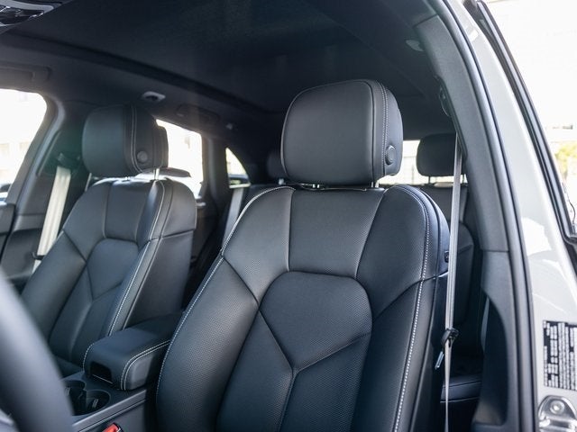 2026 Porsche Macan Macan S