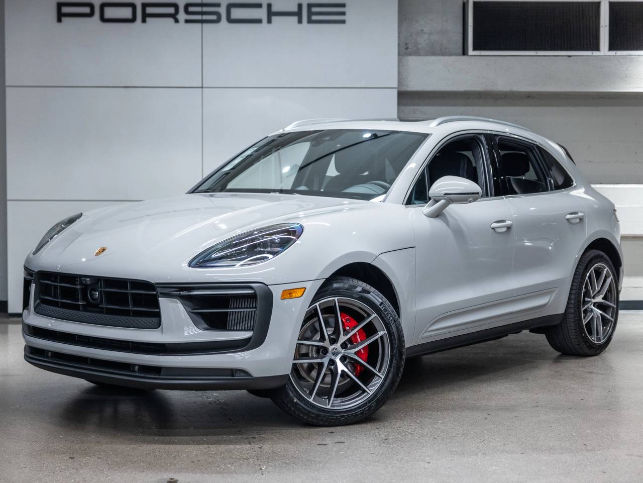 2026 Porsche Macan Macan S