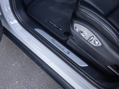 2026 Porsche Macan Macan S