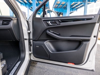 2026 Porsche Macan Macan S