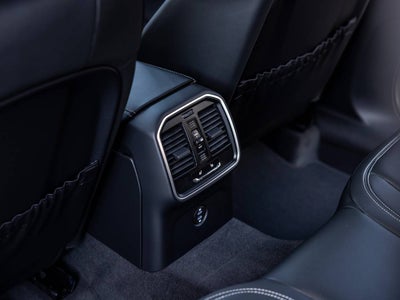 2026 Porsche Macan Macan S