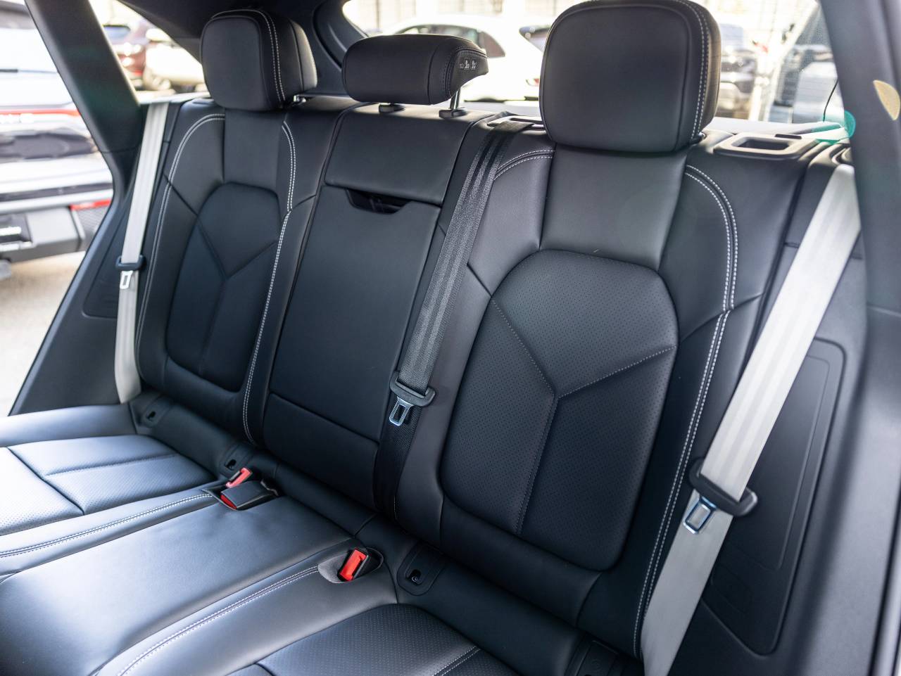 2026 Porsche Macan Macan S