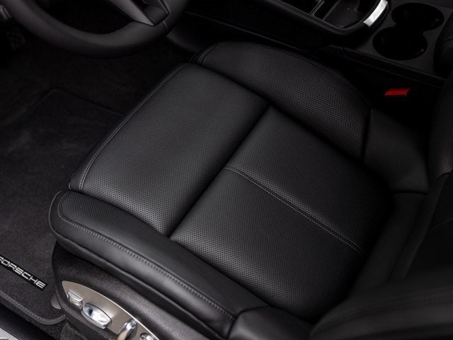 2026 Porsche Macan Macan S