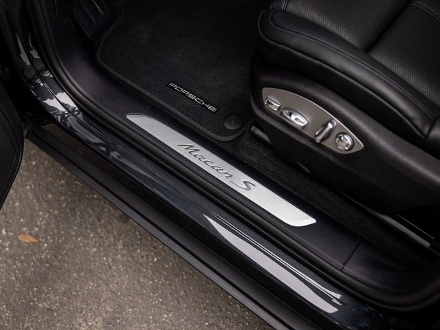 2026 Porsche Macan Macan S