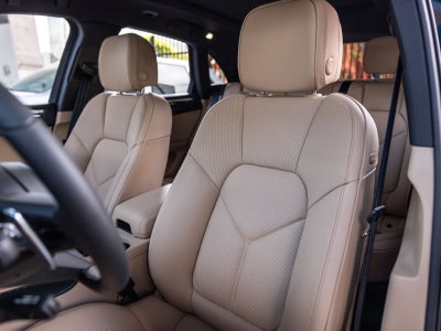 2026 Porsche Macan Macan S