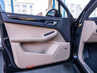2026 Porsche Macan Macan S