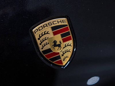 2026 Porsche Macan Macan S
