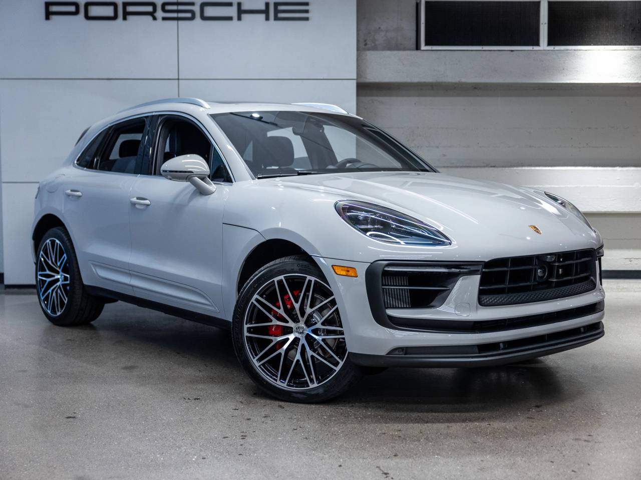 2026 Porsche Macan S