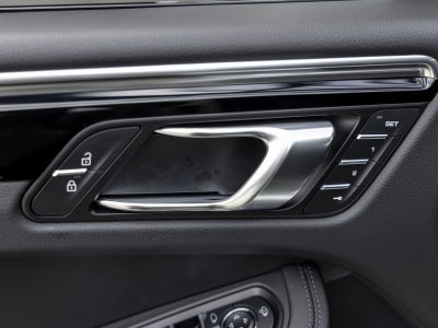 2026 Porsche Macan Macan S
