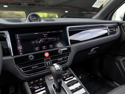 2026 Porsche Macan Macan S