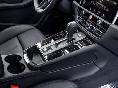 2026 Porsche Macan Macan S