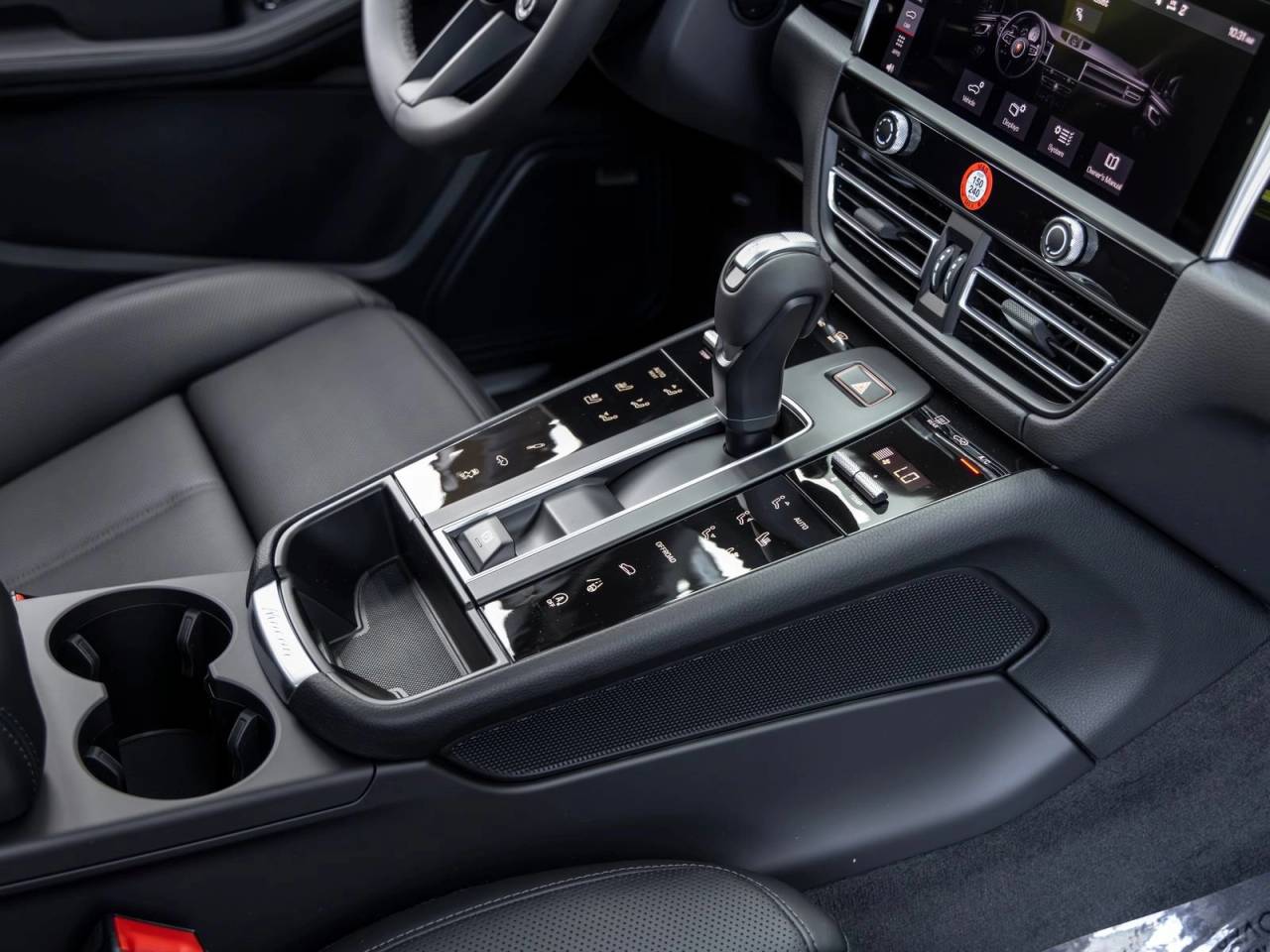 2026 Porsche Macan Macan S