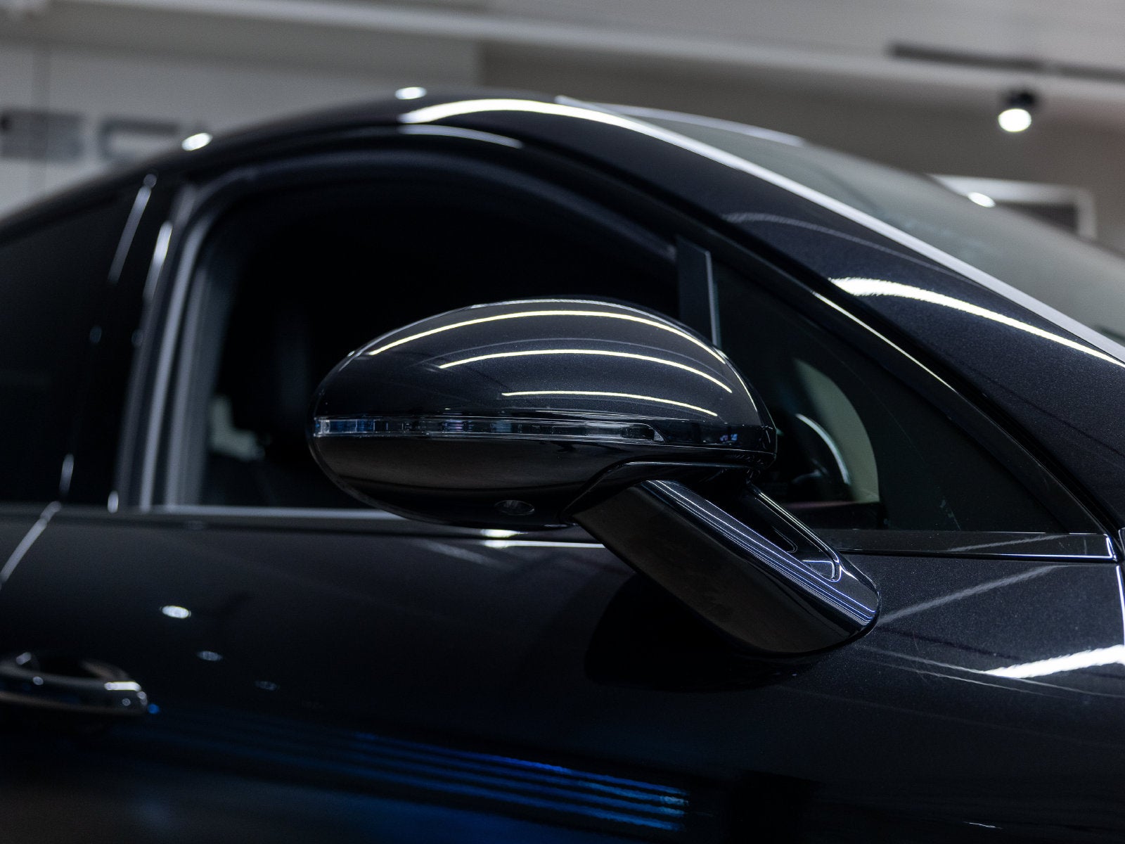 2023 Porsche Macan S