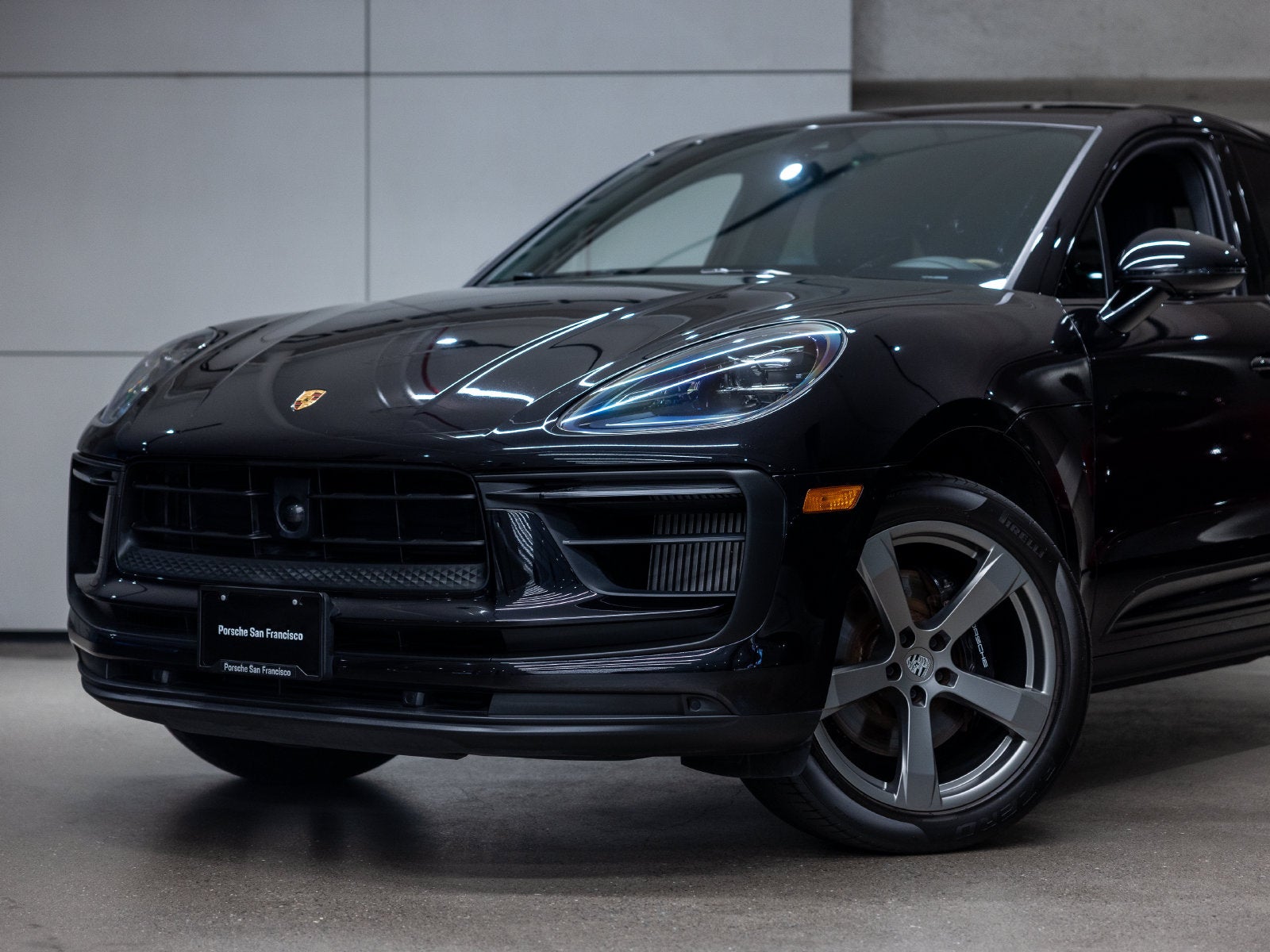 2023 Porsche Macan S