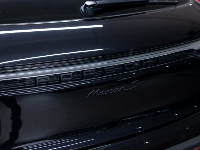2023 Porsche Macan S