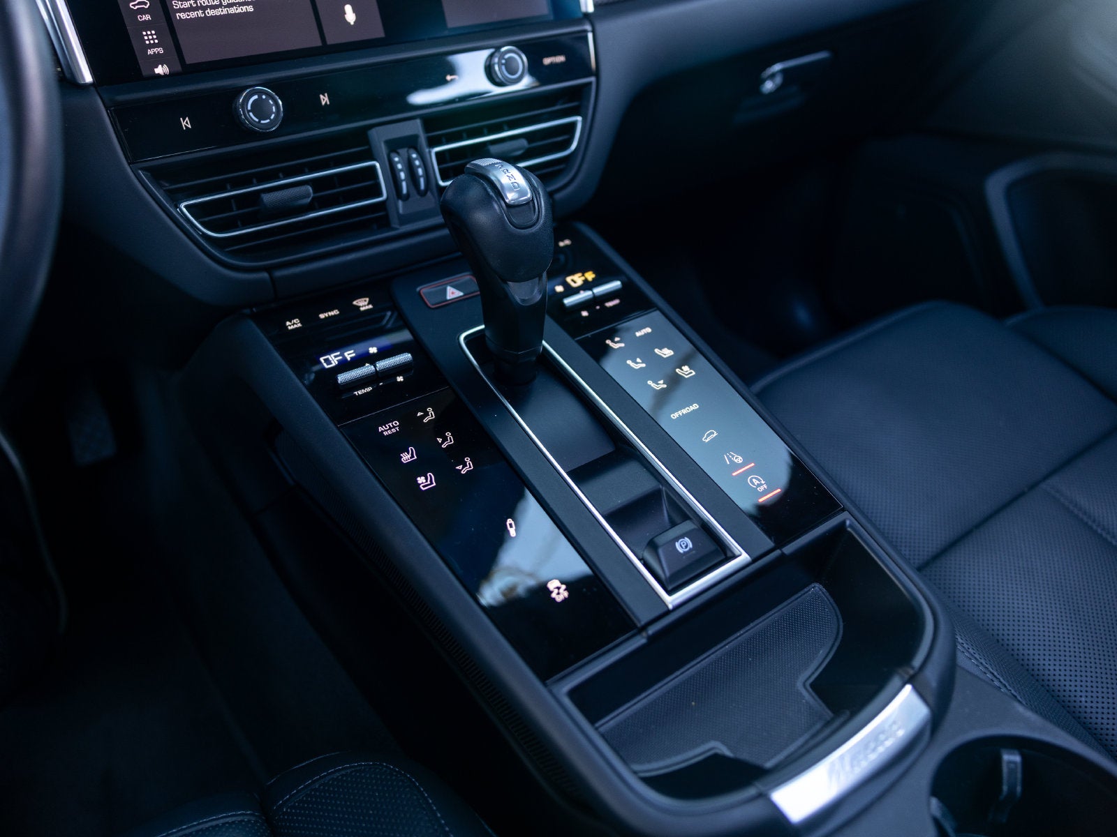 2023 Porsche Macan S