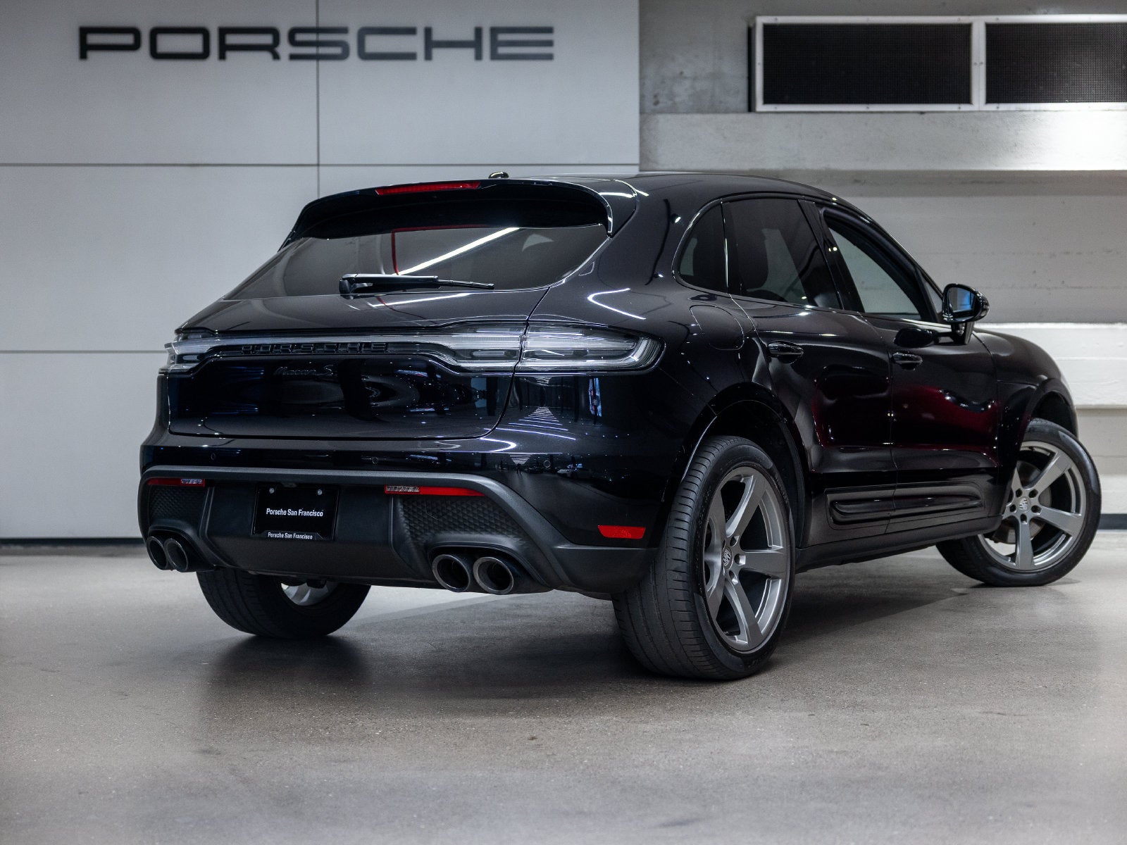 2023 Porsche Macan S