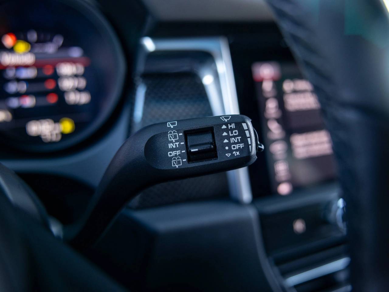 2023 Porsche Macan Macan S