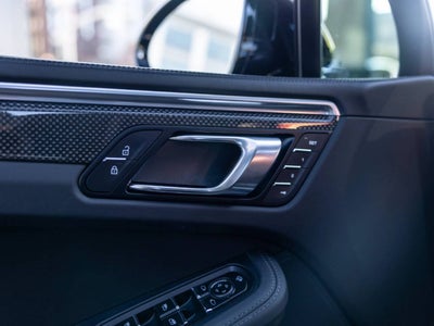 2023 Porsche Macan Macan S