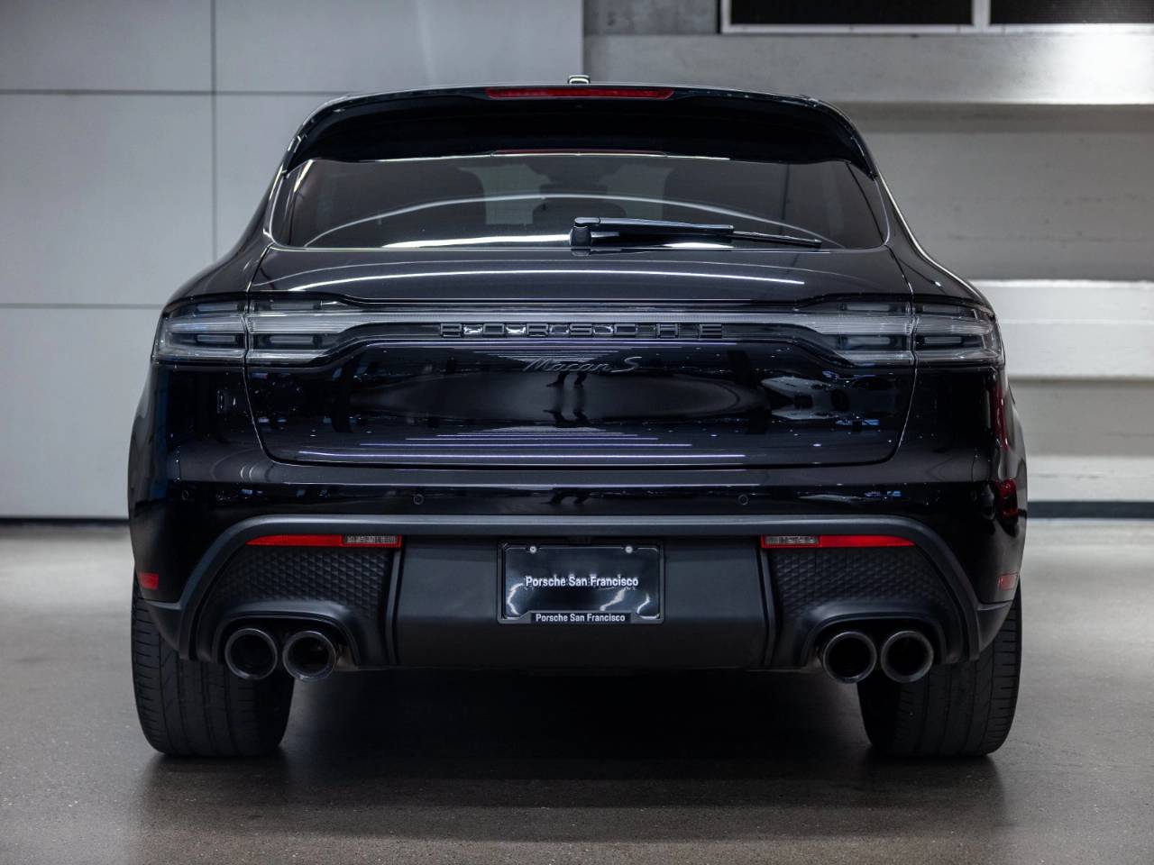 2023 Porsche Macan Macan S