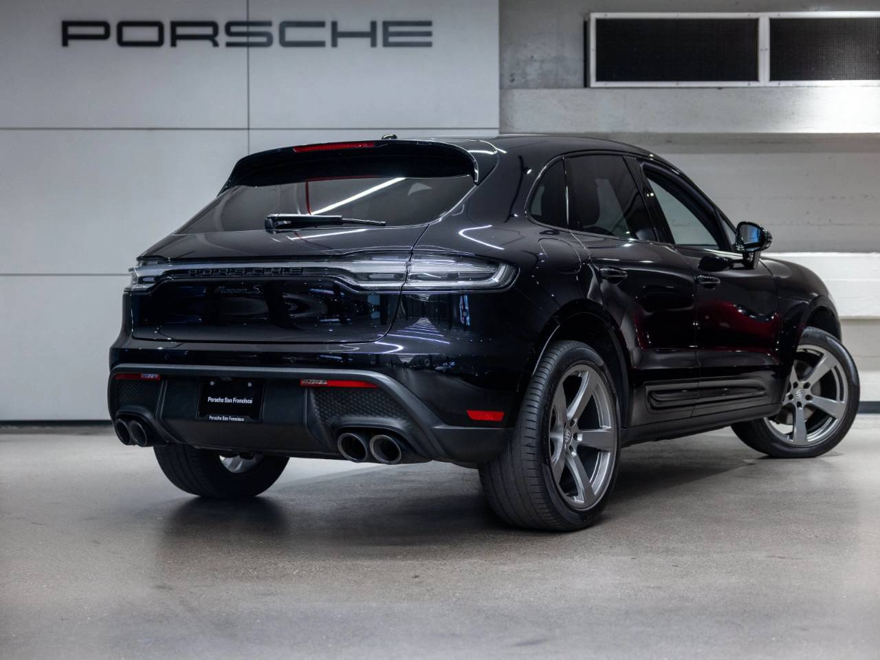 2023 Porsche Macan Macan S