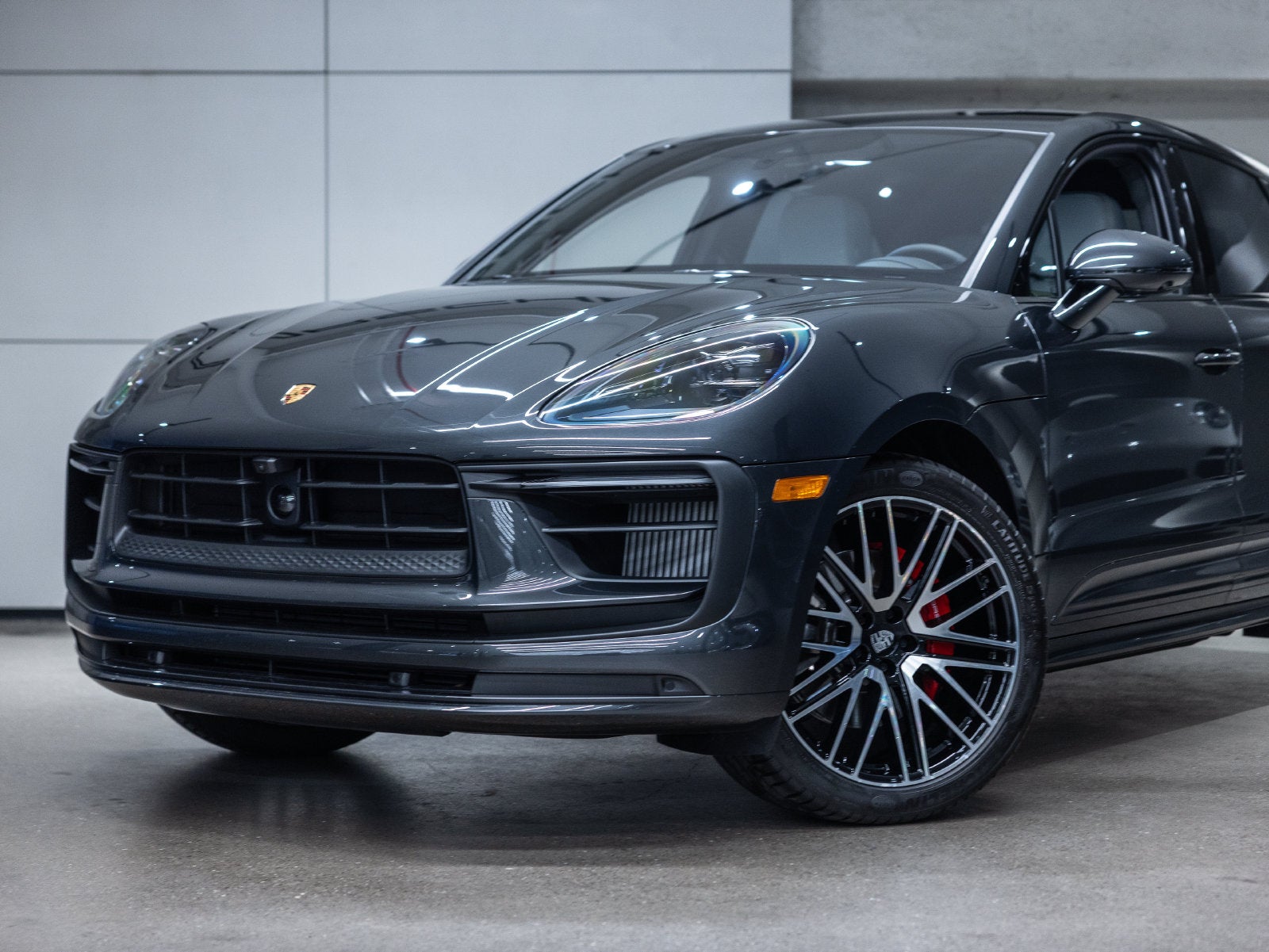 2026 Porsche Macan Macan S