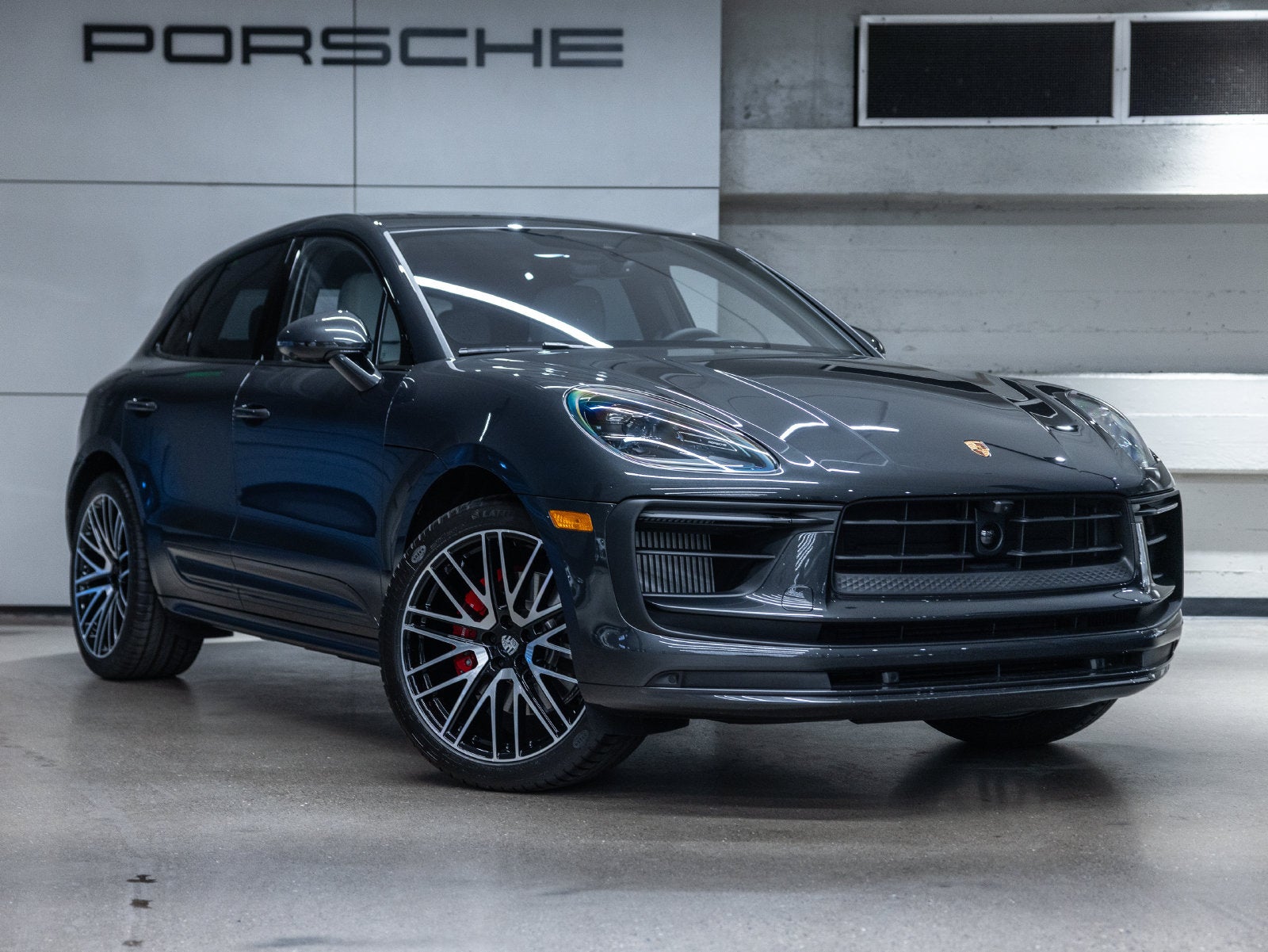 2026 Porsche Macan Macan S