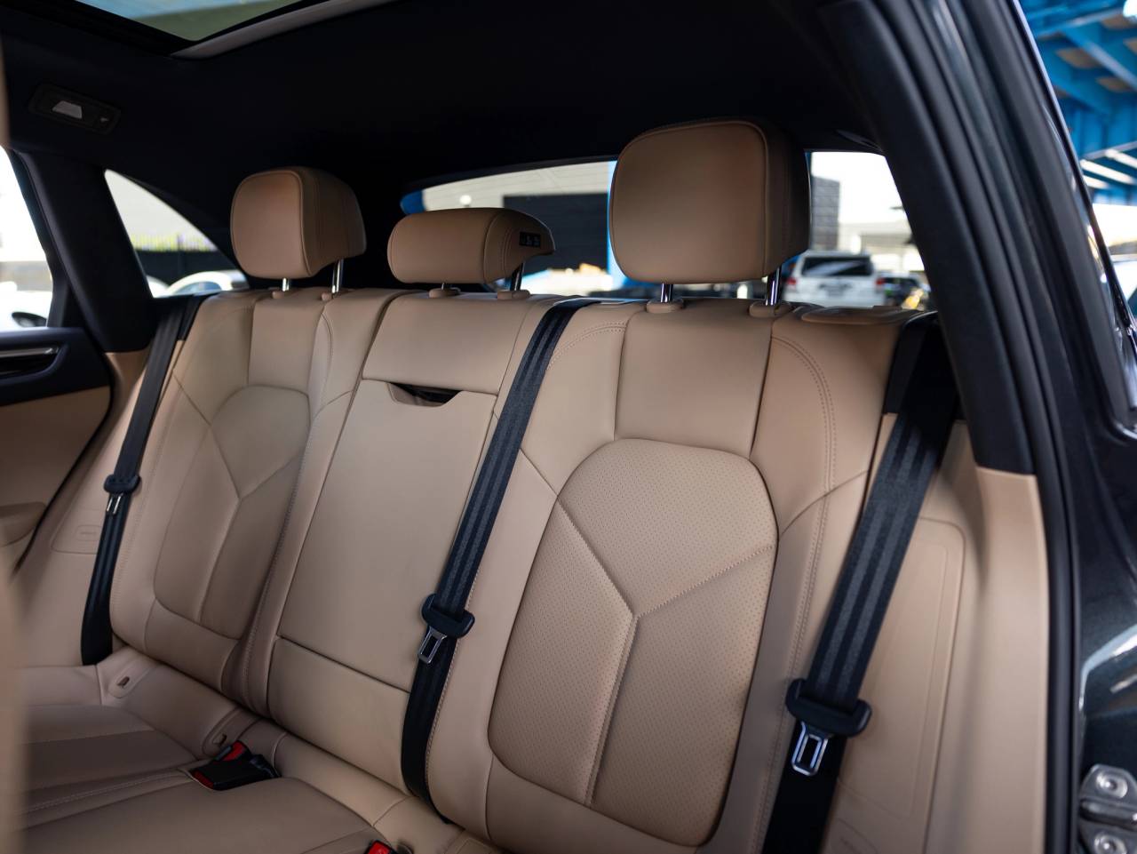 2025 Porsche Macan Macan S