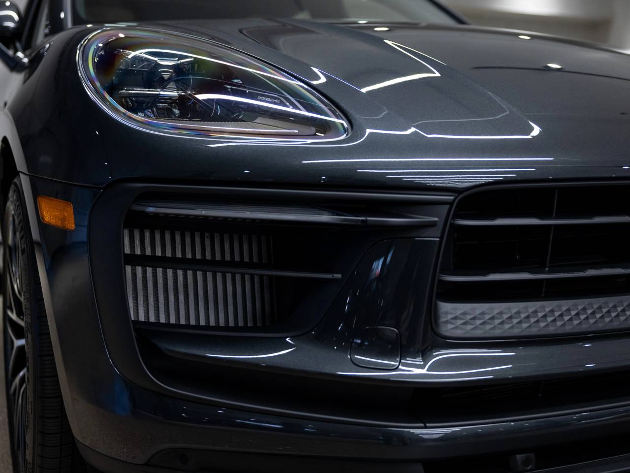 2025 Porsche Macan Macan S