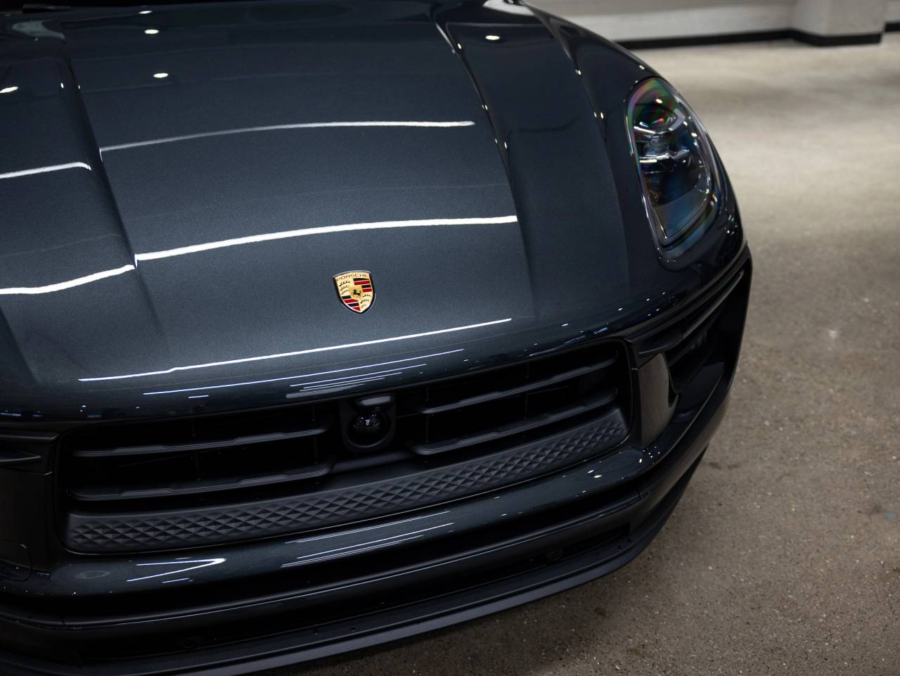 2025 Porsche Macan Macan S