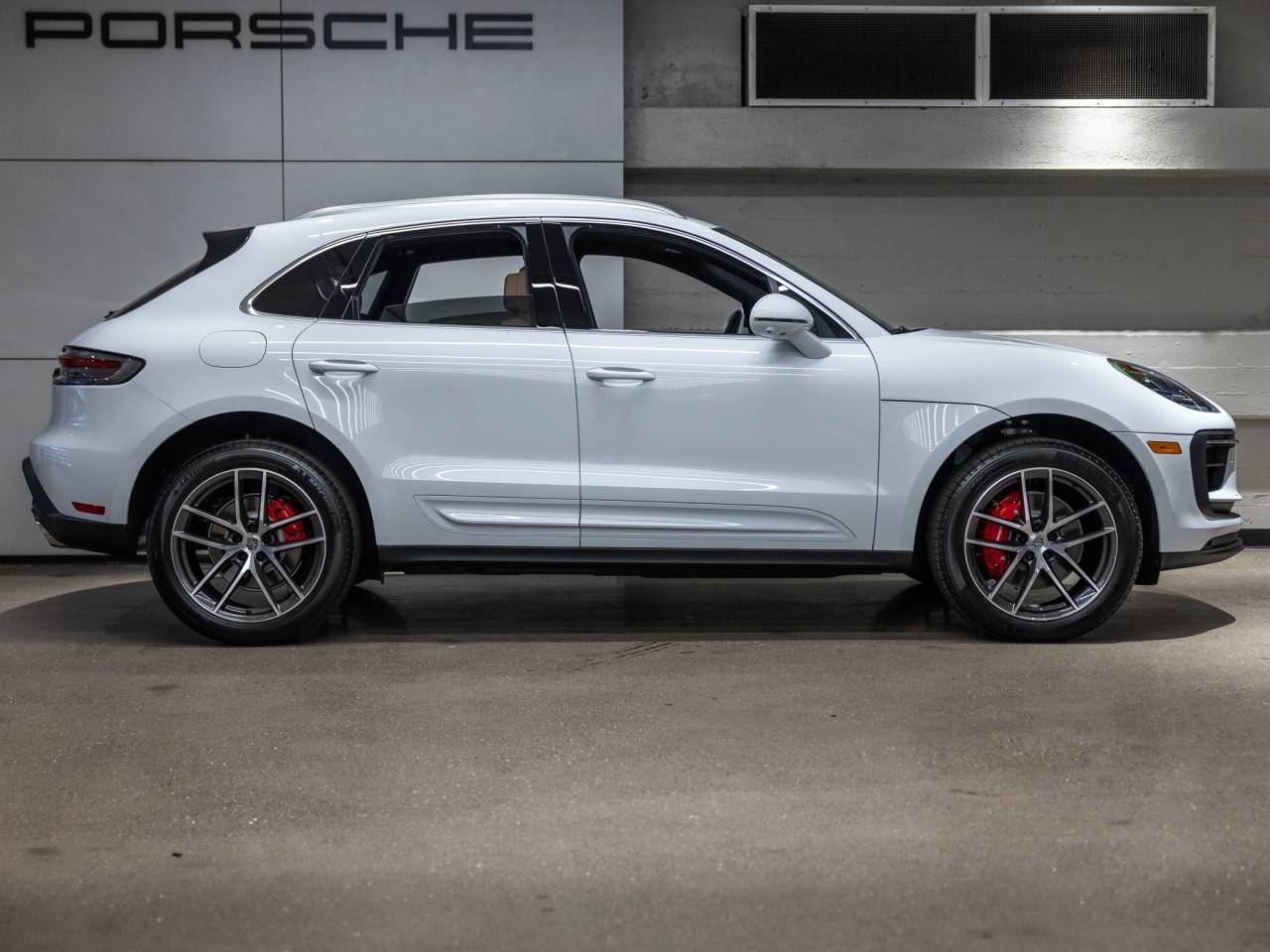 2026 Porsche Macan Macan S
