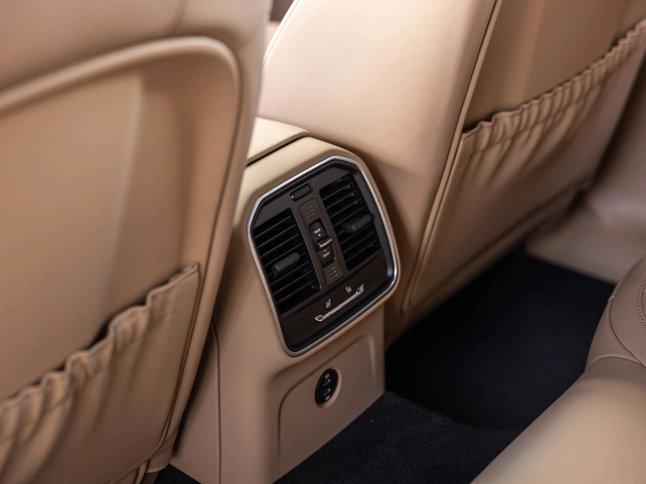 2026 Porsche Macan Macan S