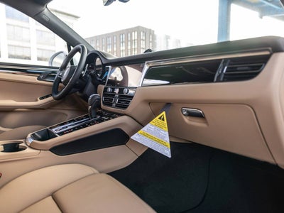 2026 Porsche Macan Macan S