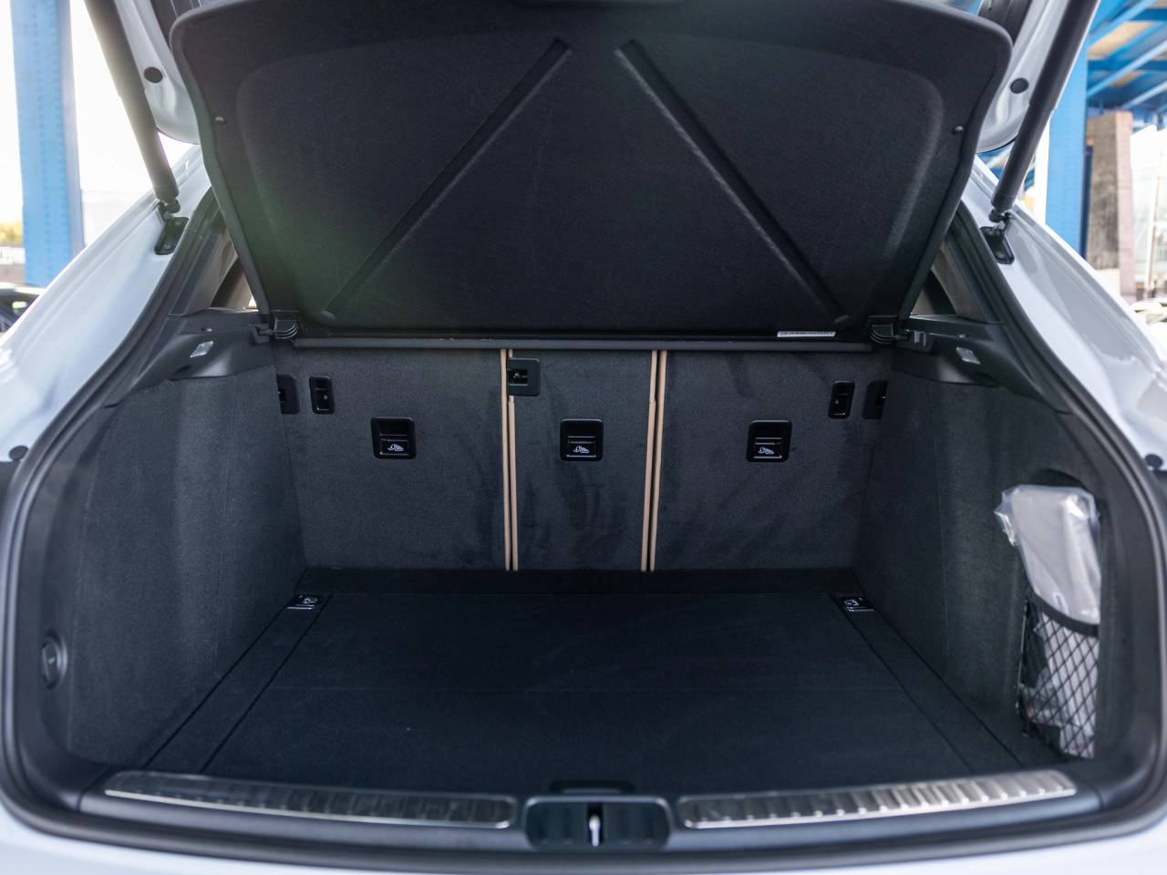 2026 Porsche Macan Macan S
