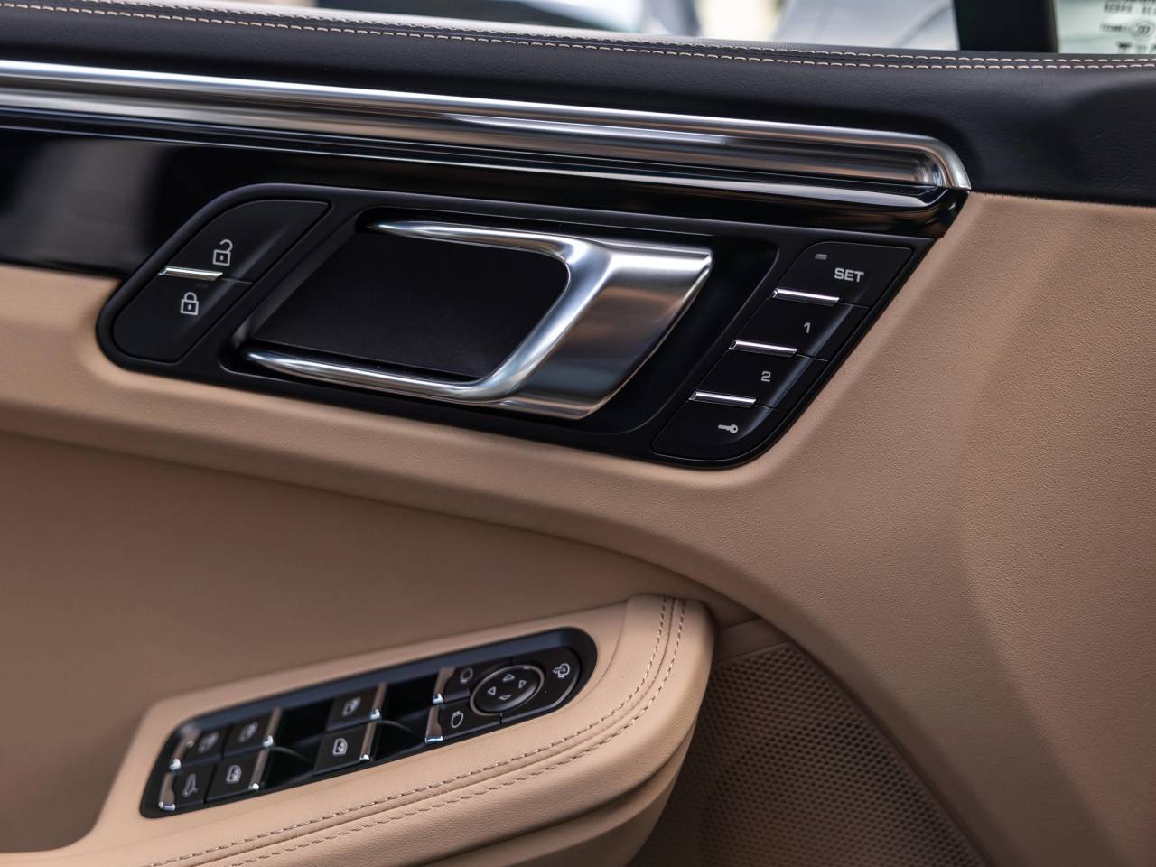 2026 Porsche Macan Macan S