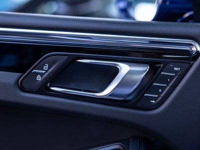 2026 Porsche Macan Macan S