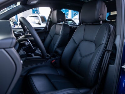 2026 Porsche Macan Macan S